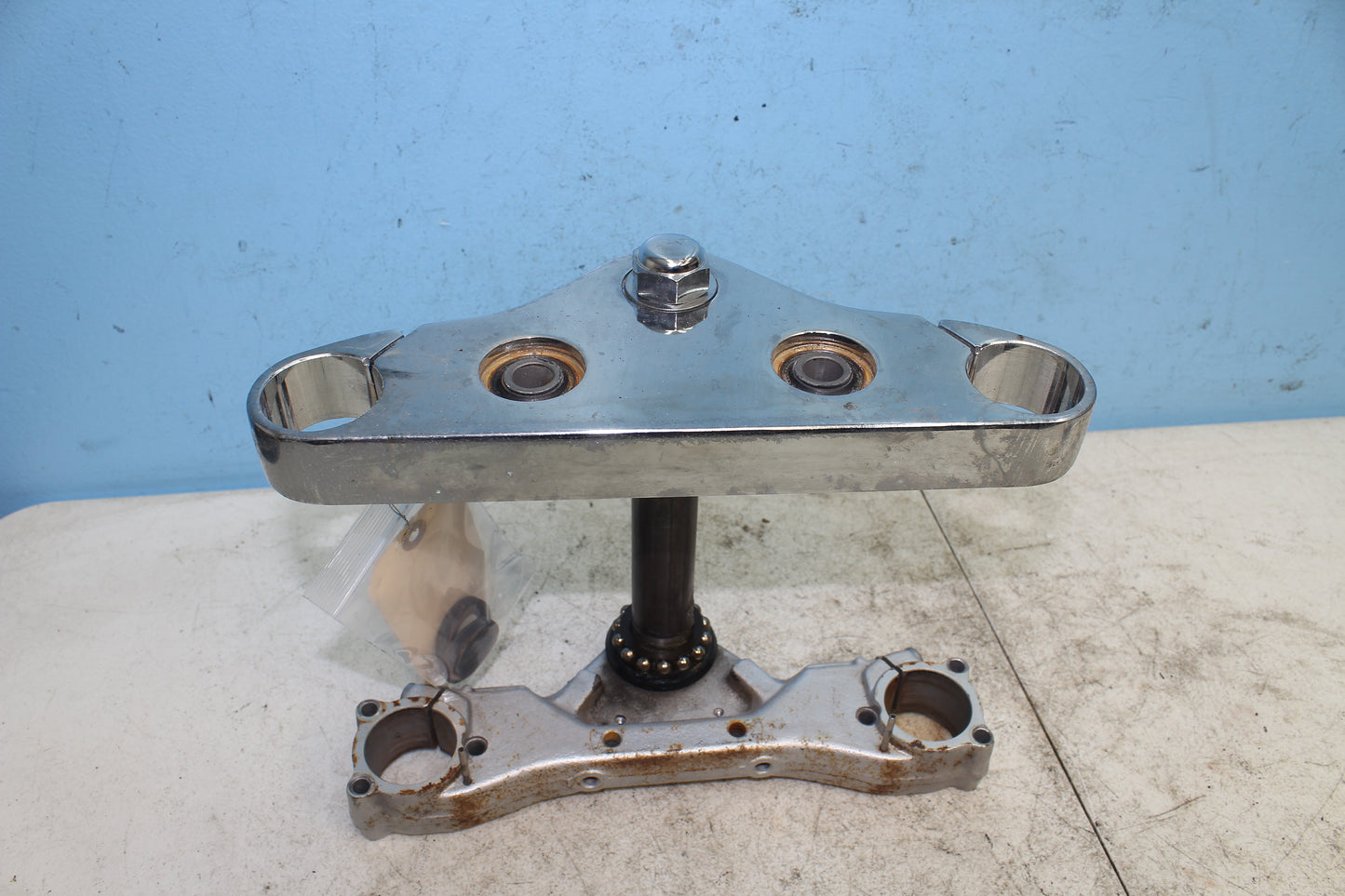02-09 Yamaha V Star 1100 Silverado OEM Triple Tree Fork Clamp