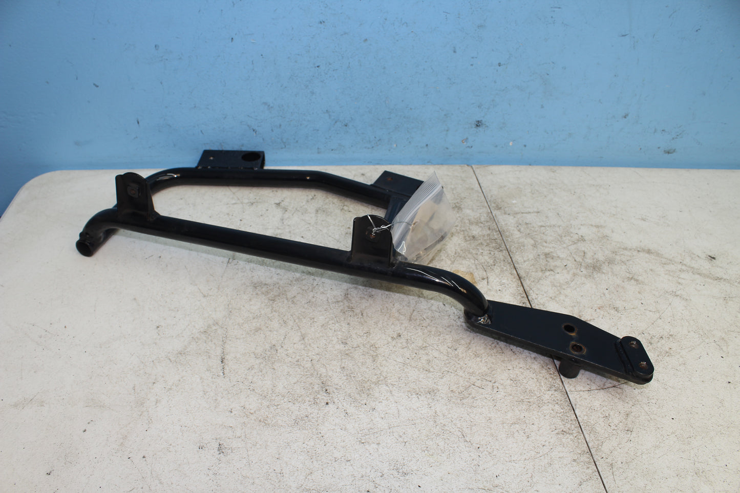 02-09 Yamaha V Star 1100 Silverado Right Saddlebag Mount Bracket