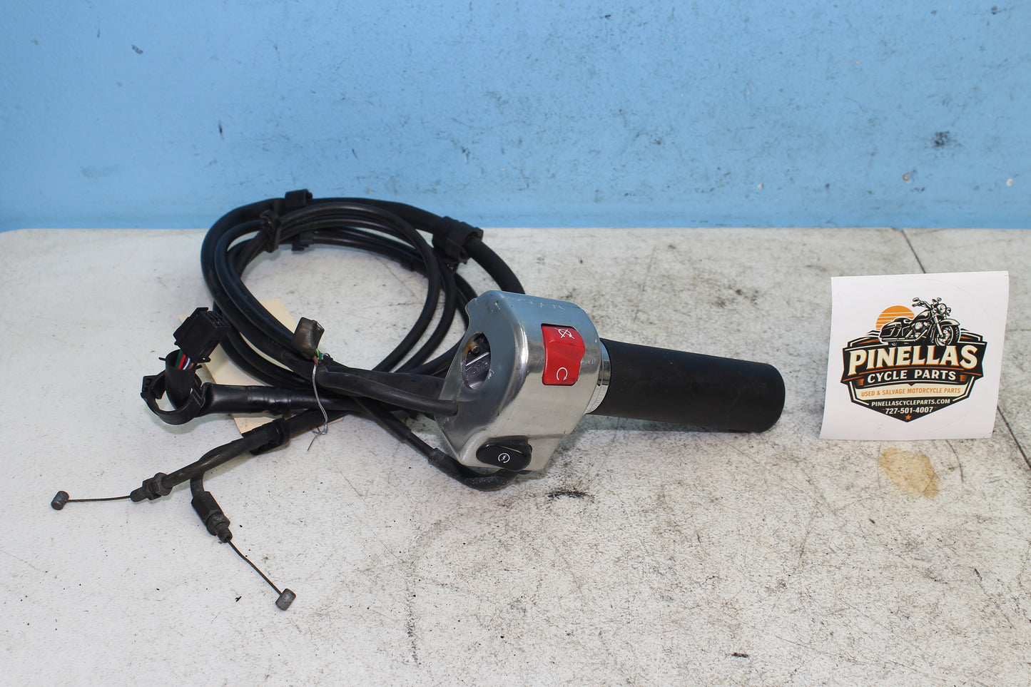 02-09 Yamaha V Star 1100 Silverado Right Hand Start Kill Switch Throttle Cable