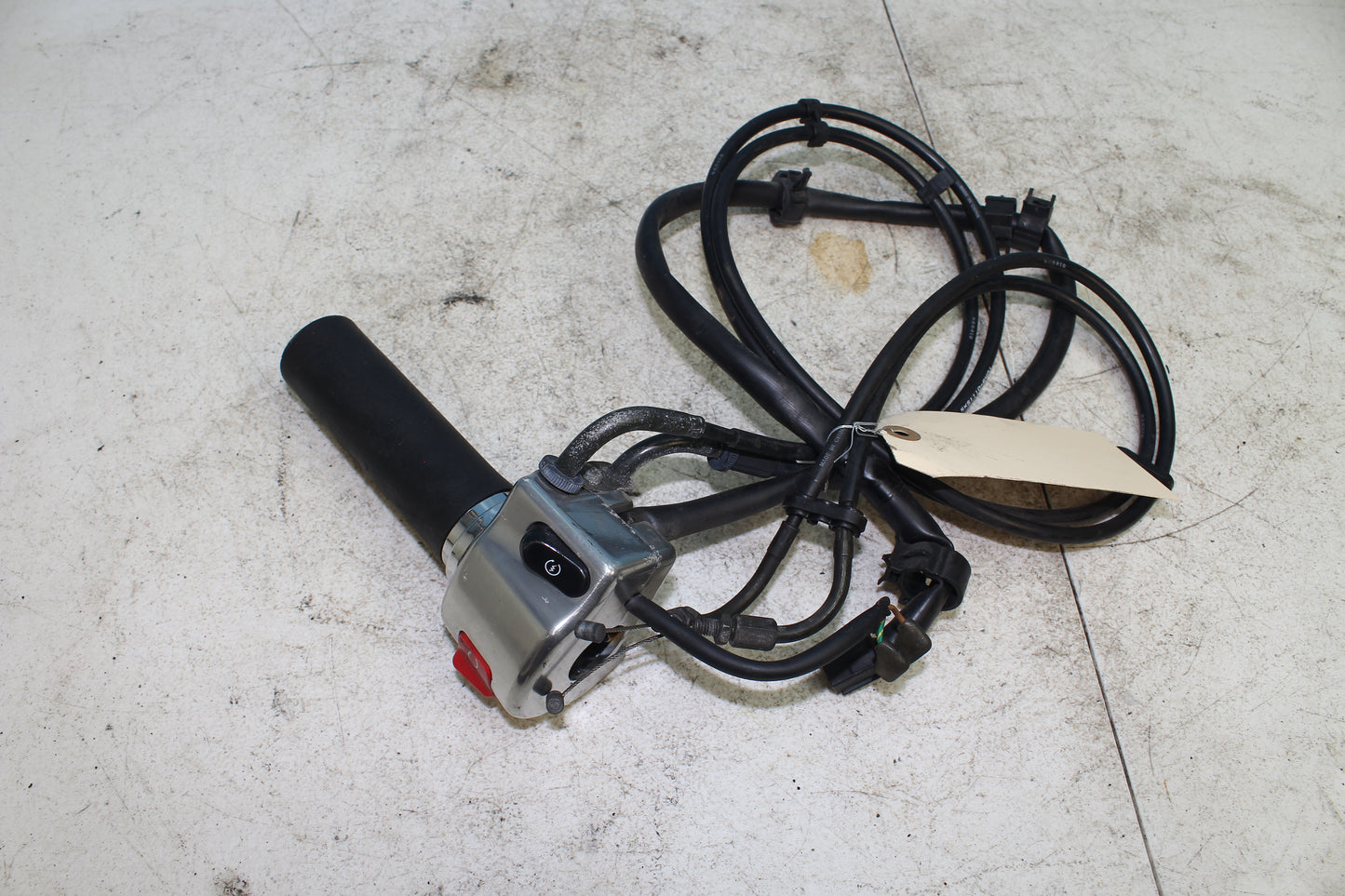 02-09 Yamaha V Star 1100 Silverado Right Hand Start Kill Switch Throttle Cable