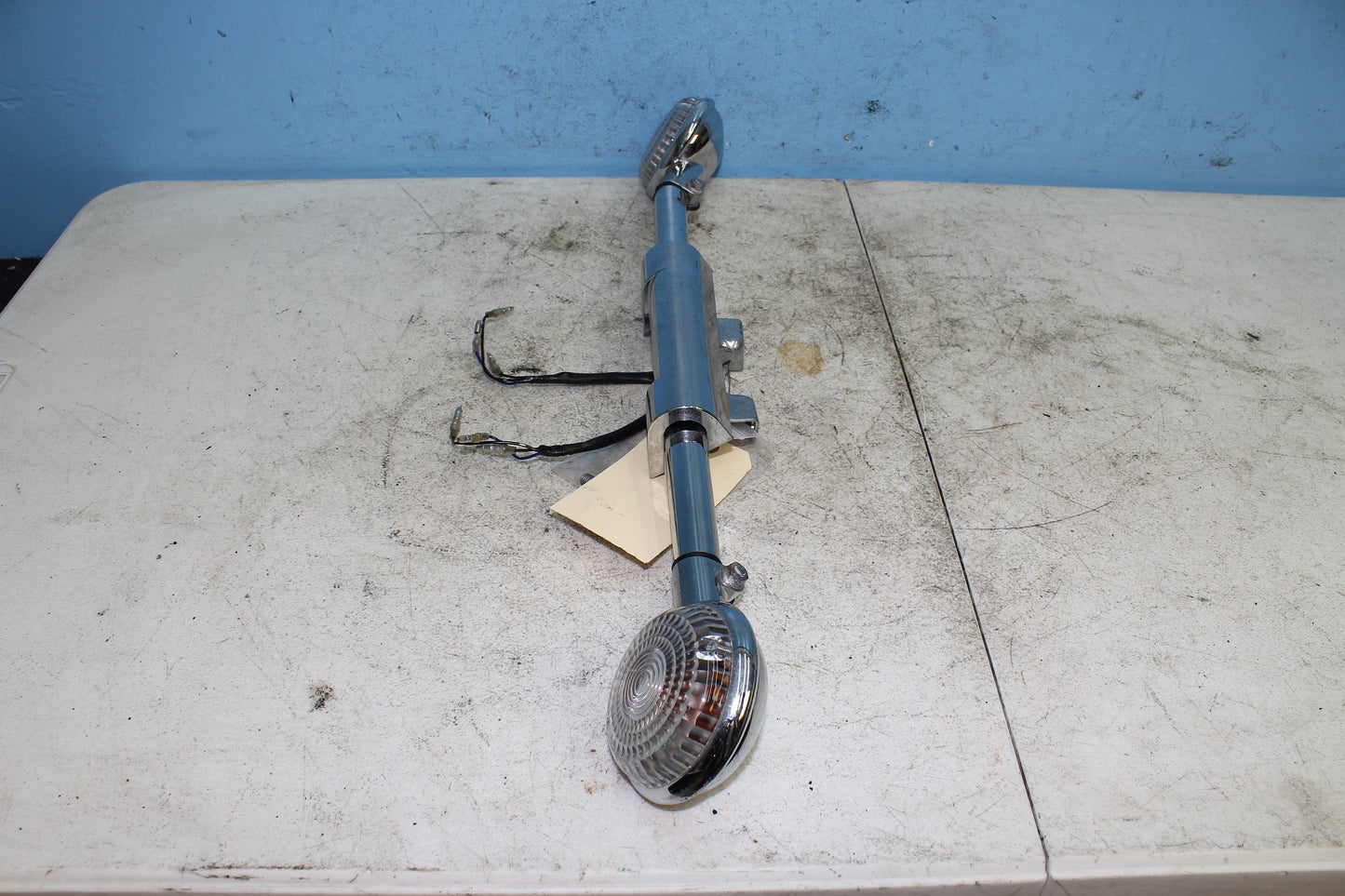 02-09 Yamaha V Star 1100 Silverado OEM Front Turn Signal Blinker Light *DMG*
