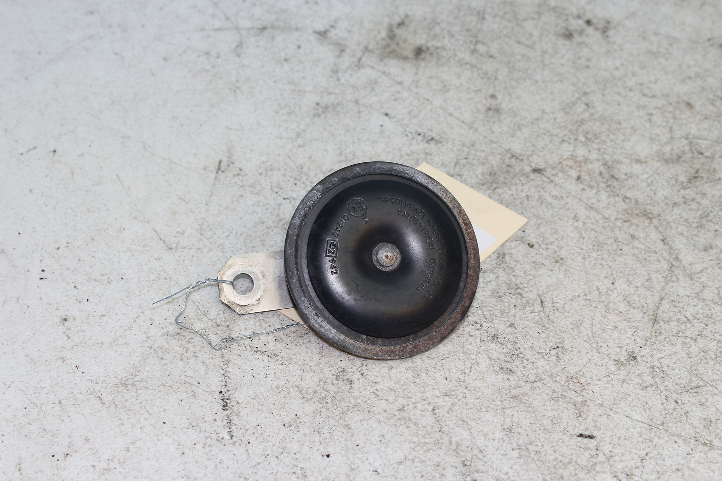 02-09 Yamaha V Star 1100 Silverado OEM Horn 5YS-83371-00-00