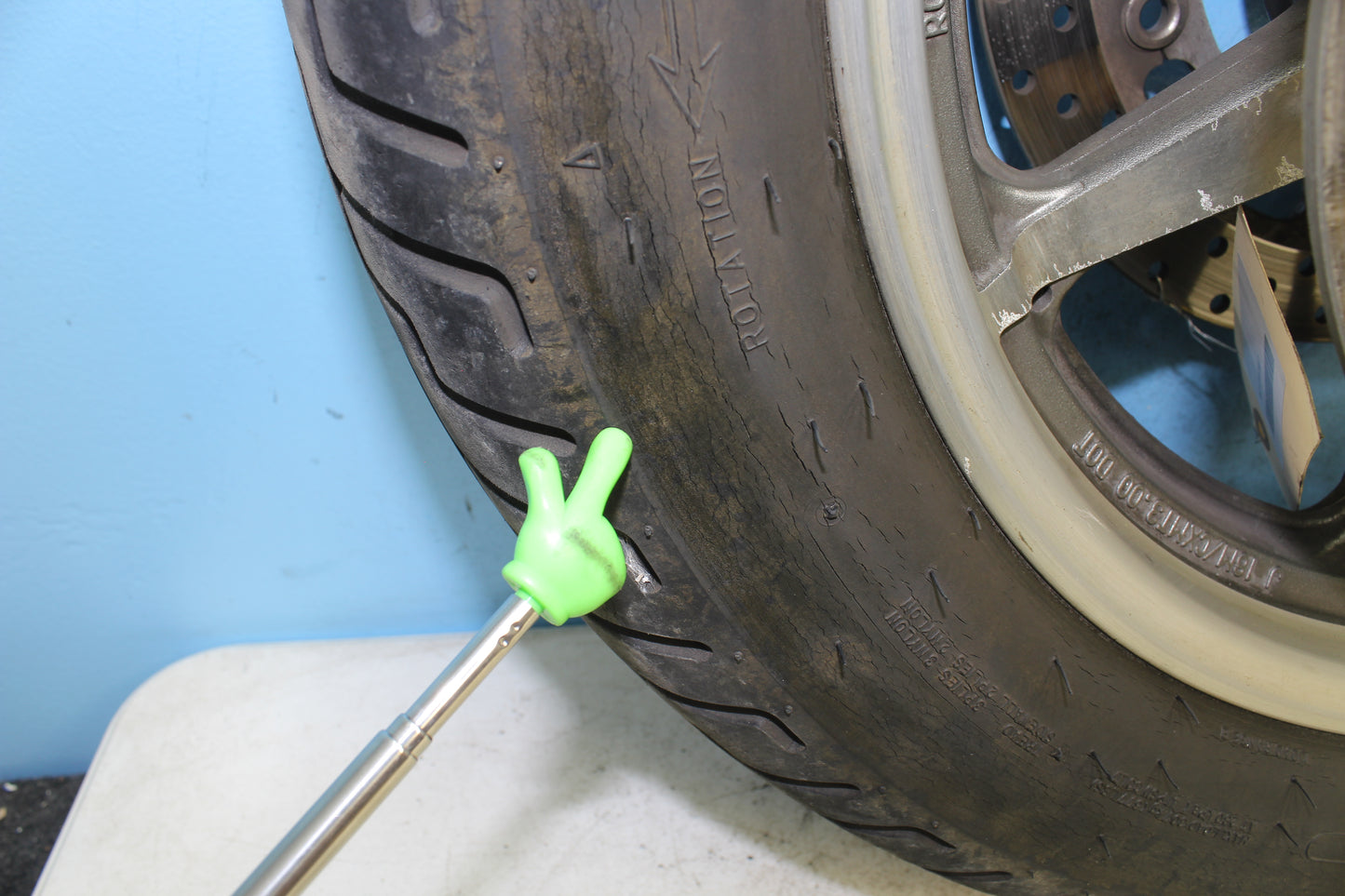 02-09 Yamaha V Star 1100 Silverado OEM Front Wheel *Straight* 5KS-25168-00-MA