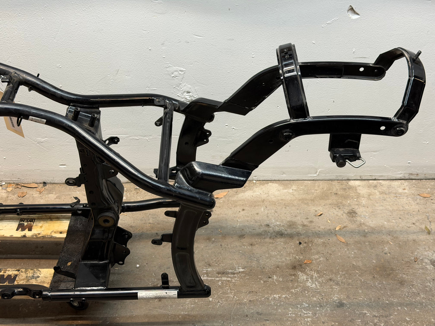 02-09 Yamaha V Star 1100 Silverado OEM Frame *CLN* 5KS-21110-71-00