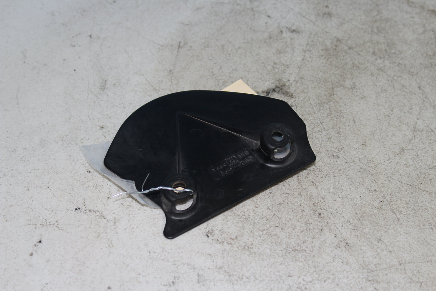 01-04 Suzuki Intruder Volusia VL800 Lower Triple Tree Cover Trim Cowl 53181-41F0