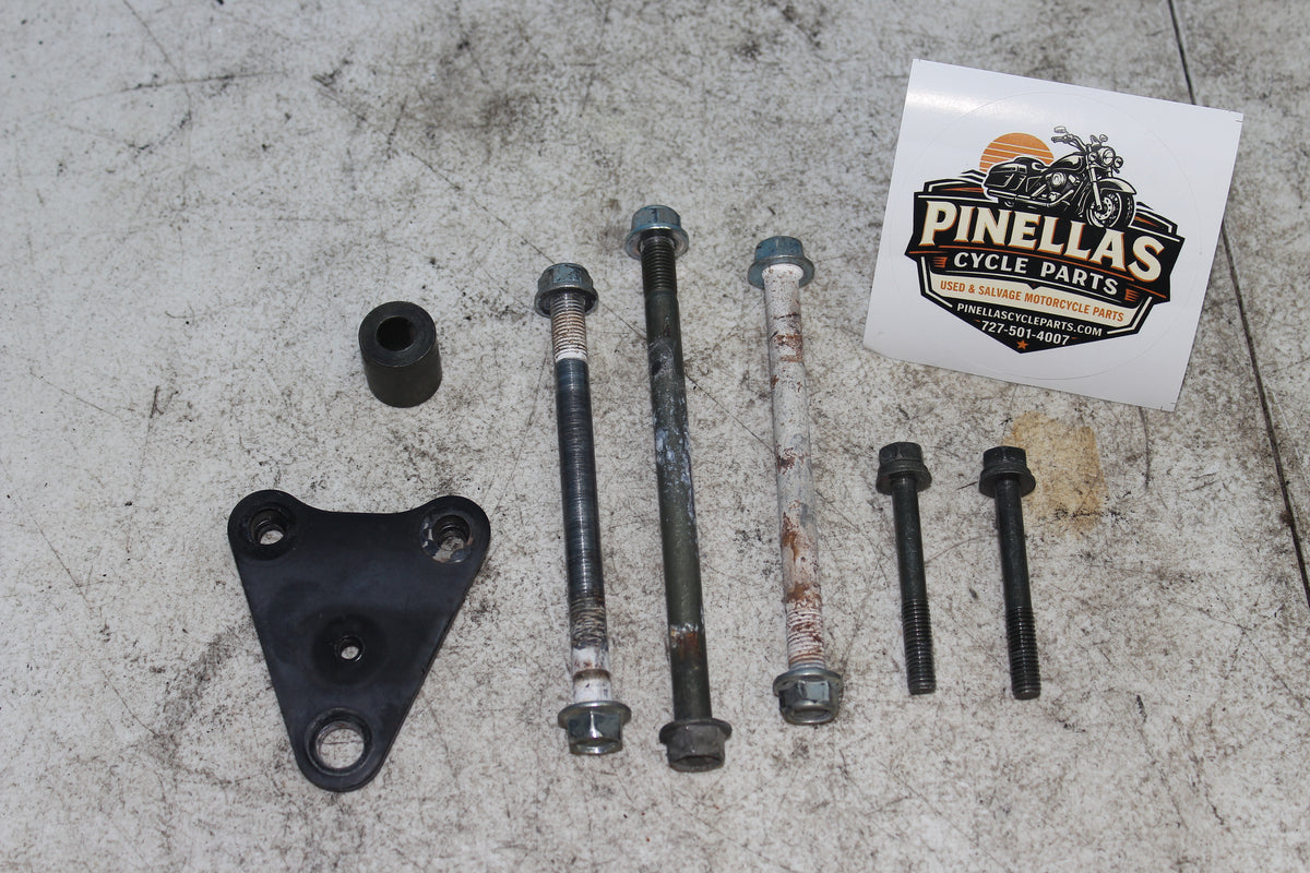 01-04 Suzuki Intruder Volusia VL800 OEM Engine Motor Mount Bracket Bolt Kit