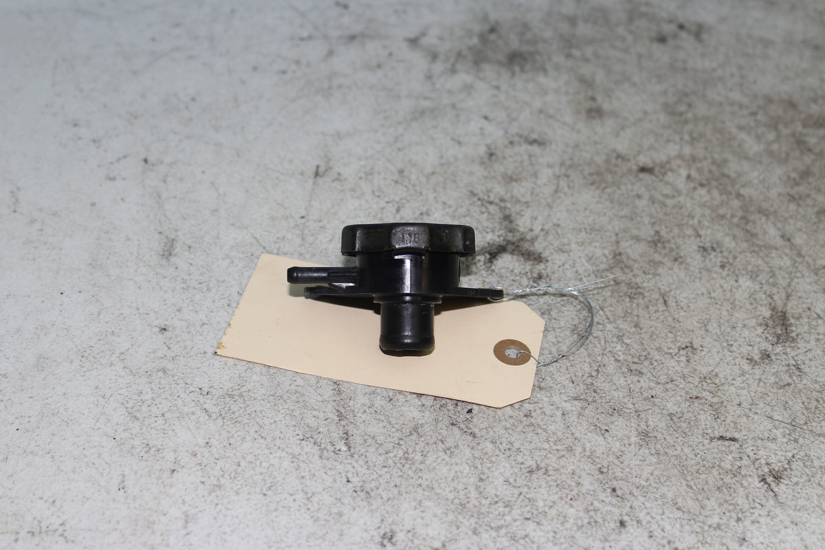01-04 Suzuki Intruder Volusia VL800 OEM Radiator Cap Cover