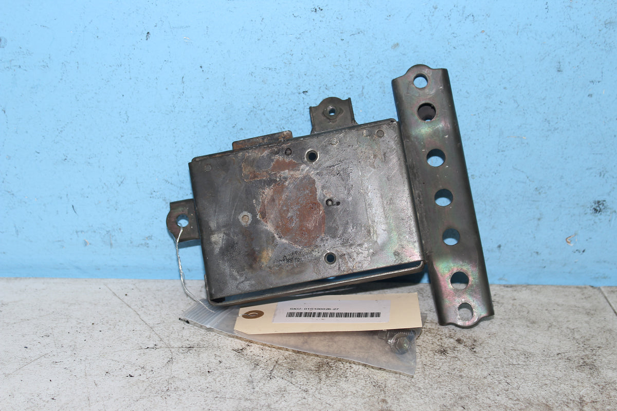 01-04 Suzuki Intruder Volusia VL800 Electric Mount Bracket Fuse Box 41540-41F00