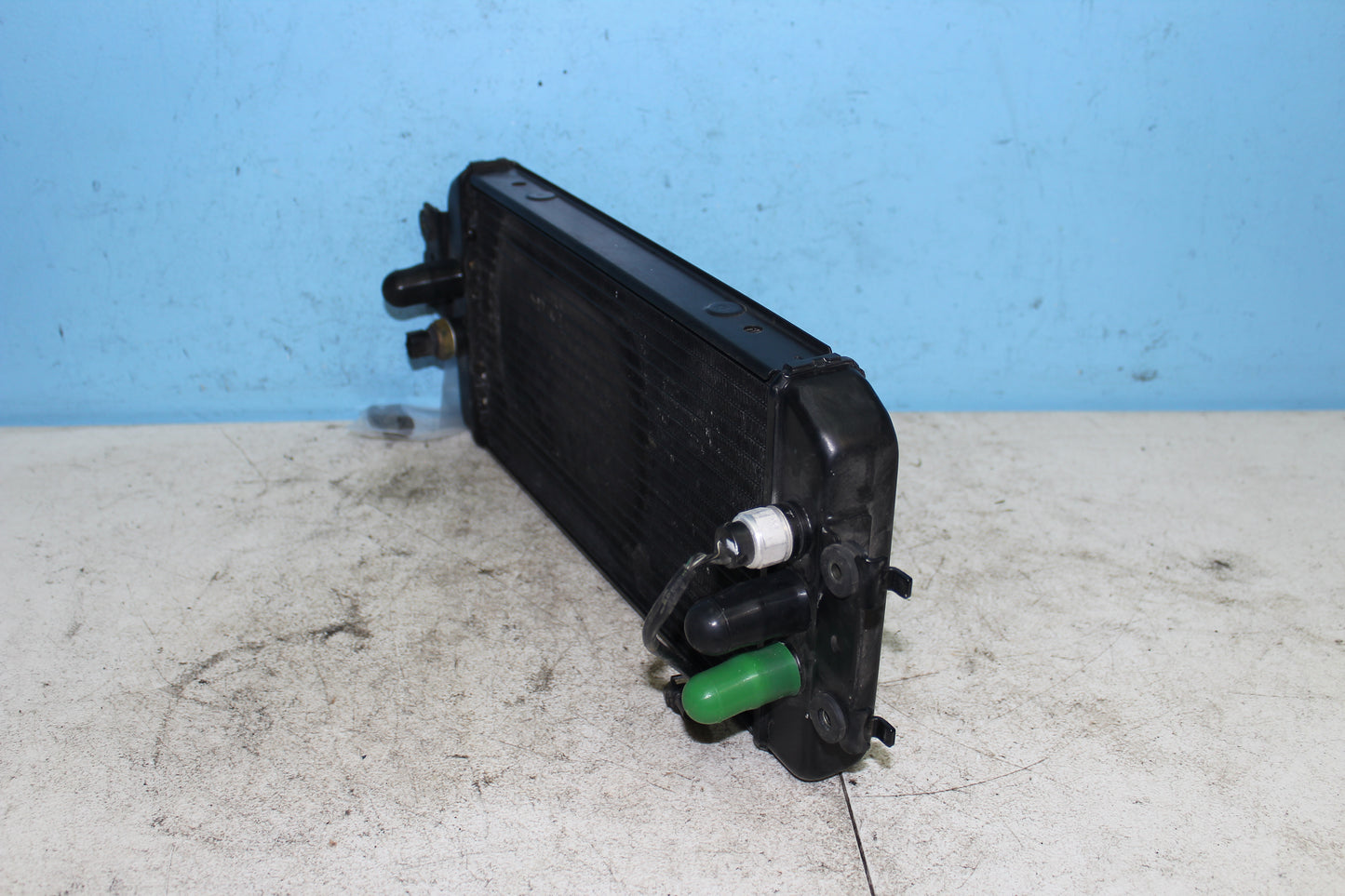 01-04 Suzuki Intruder Volusia VL800 OEM Radiator Engine Motor Coolant