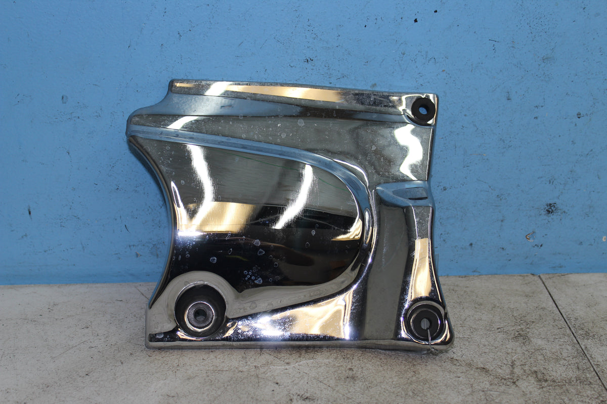 01-04 Suzuki Intruder Volusia VL800 OEM Right Side Lower Engine Cover