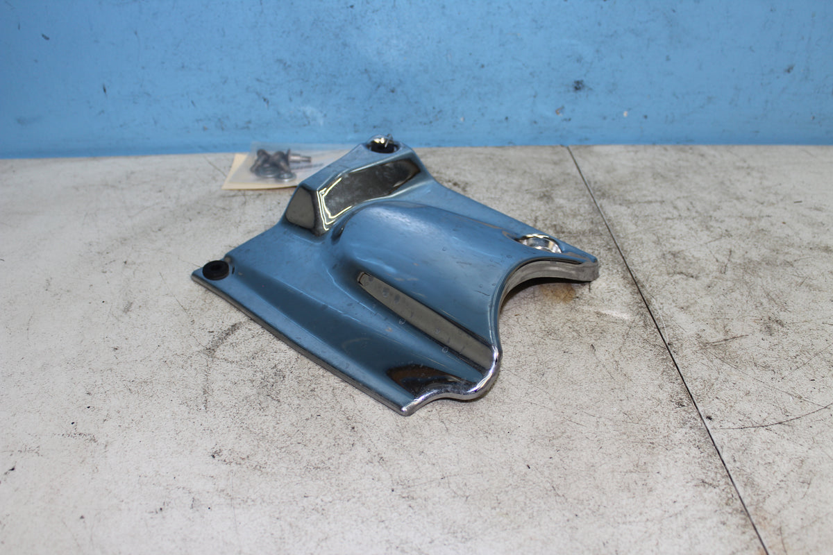 01-04 Suzuki Intruder Volusia VL800 OEM Right Side Lower Engine Cover