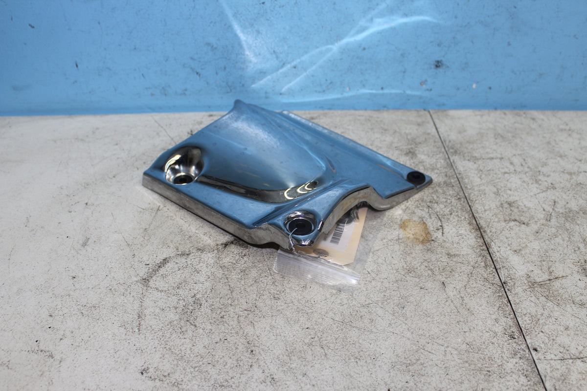 01-04 Suzuki Intruder Volusia VL800 OEM Right Side Lower Engine Cover