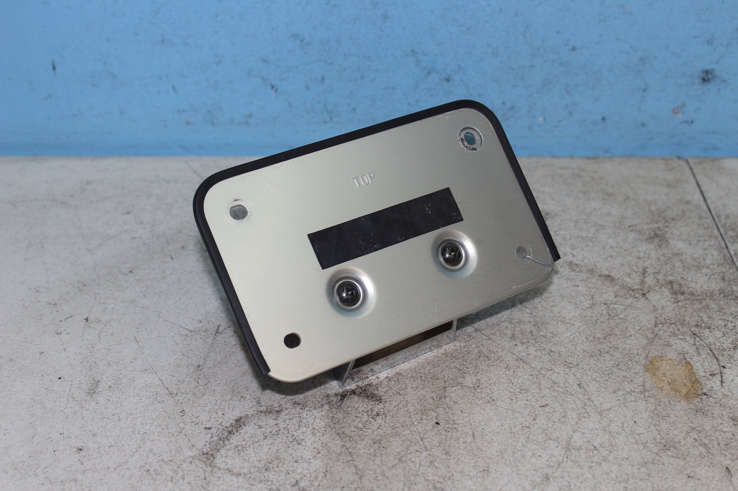 01-04 Suzuki Intruder Volusia VL800 OEM License Plate Tag Mount Bracket
