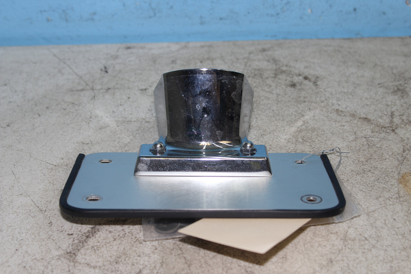 01-04 Suzuki Intruder Volusia VL800 OEM License Plate Tag Mount Bracket