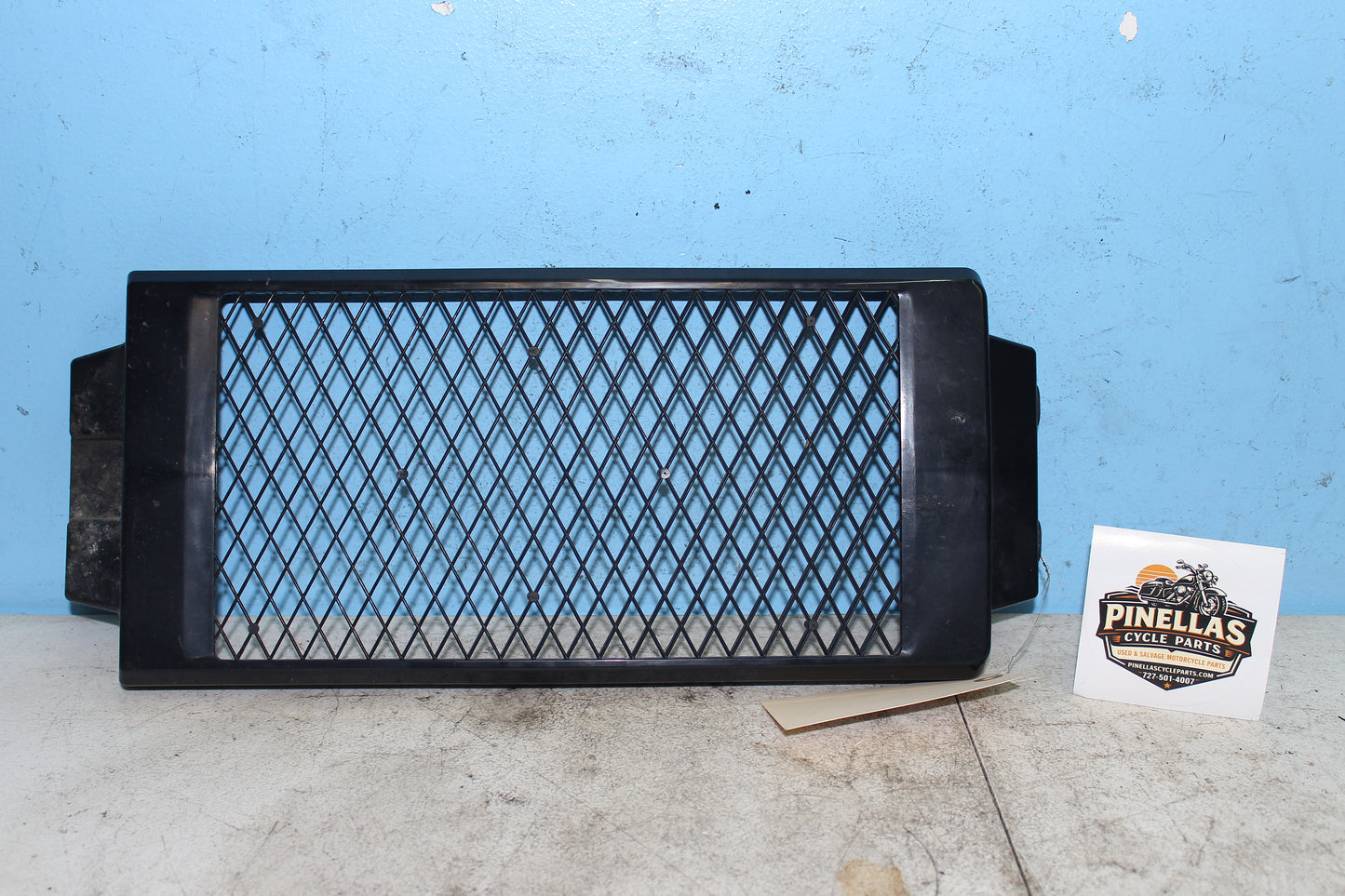 01-04 Suzuki Intruder Volusia VL800 OEM Radiator Cover Grille Trim Bezel Guard