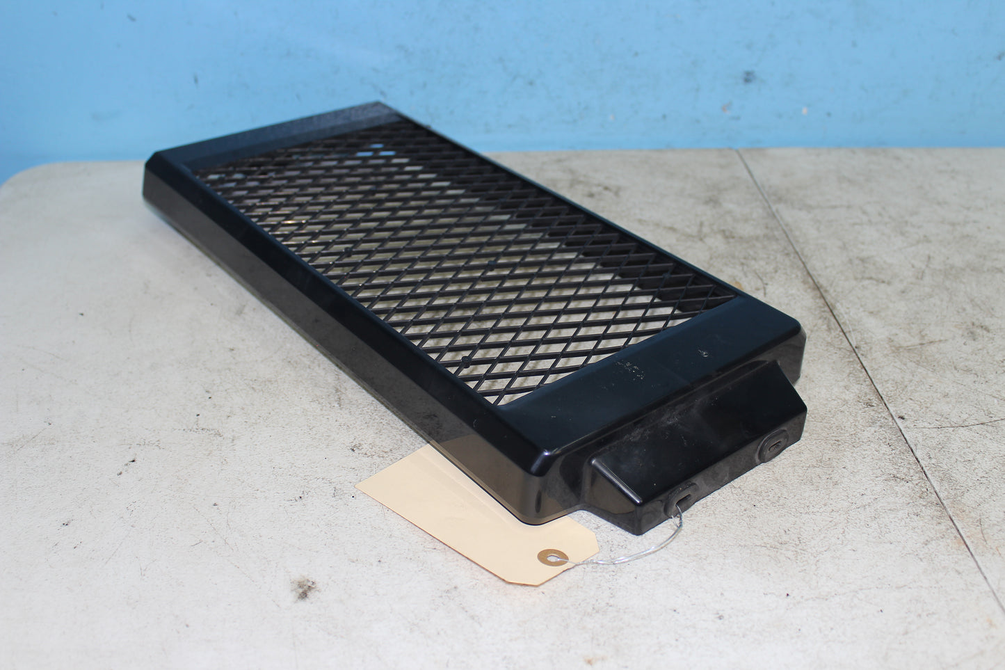 01-04 Suzuki Intruder Volusia VL800 OEM Radiator Cover Grille Trim Bezel Guard