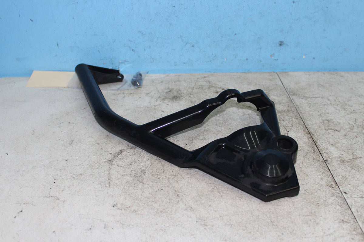 01-04 Suzuki Intruder Volusia VL800 Swingarm Left Mount Bracket Cover 61126-41F0
