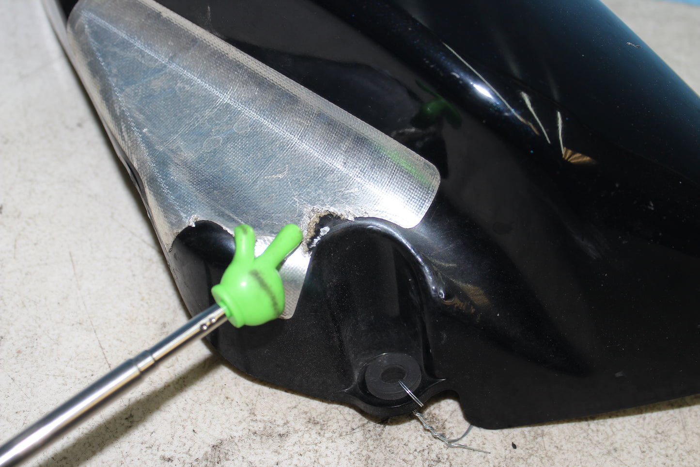 01-04 Suzuki Intruder Volusia VL800 OEM Right Frame Cover Fairing Trim