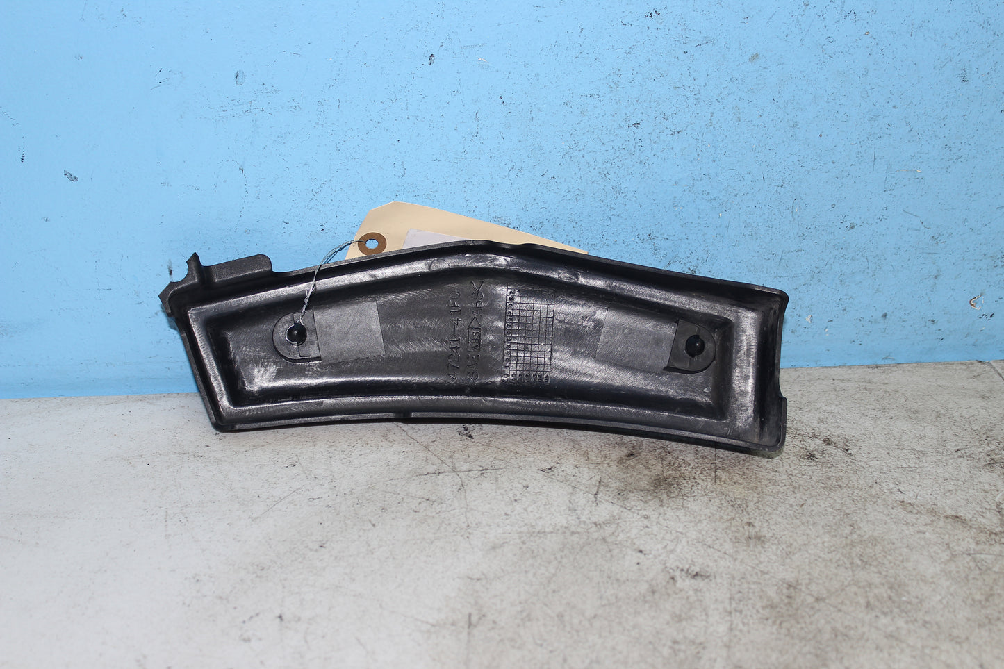 01-04 Suzuki Intruder Volusia VL800 Left Side Cover Rear Frame *DMG* 47241-41F00
