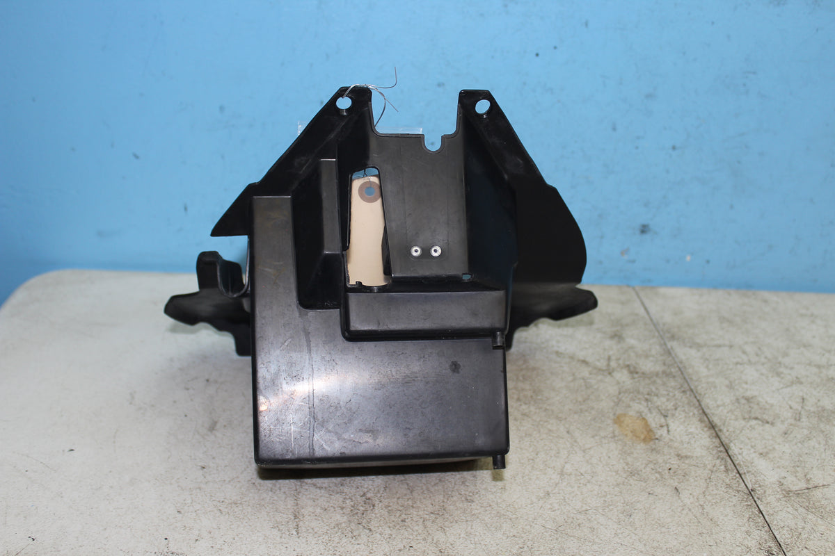 01-04 Suzuki Intruder Volusia VL800 OEM Battery Box Mount Tray Stay Holder