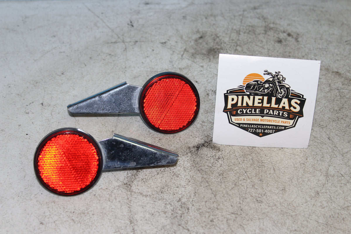 01-04 Suzuki Intruder Volusia VL800 OEM Rear Reflectors w/ Brackets Left Right