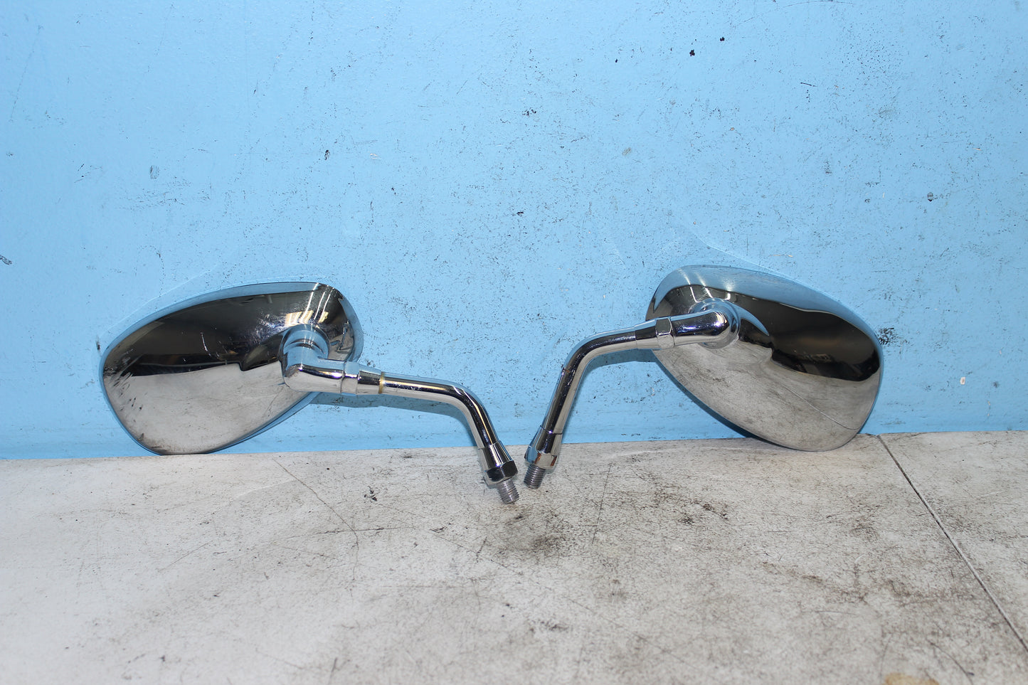 01-04 Suzuki Intruder Volusia VL800 OEM Mirrors Left Right *DMG*