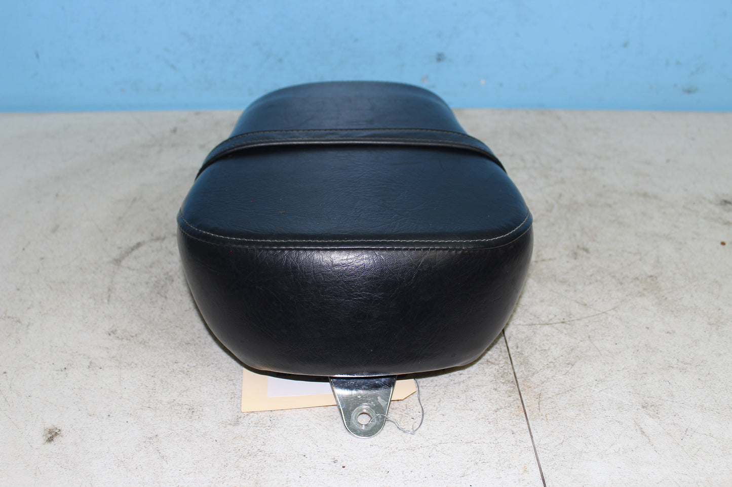 01-04 Suzuki Intruder Volusia VL800 OEM Rear Seat Back Passenger