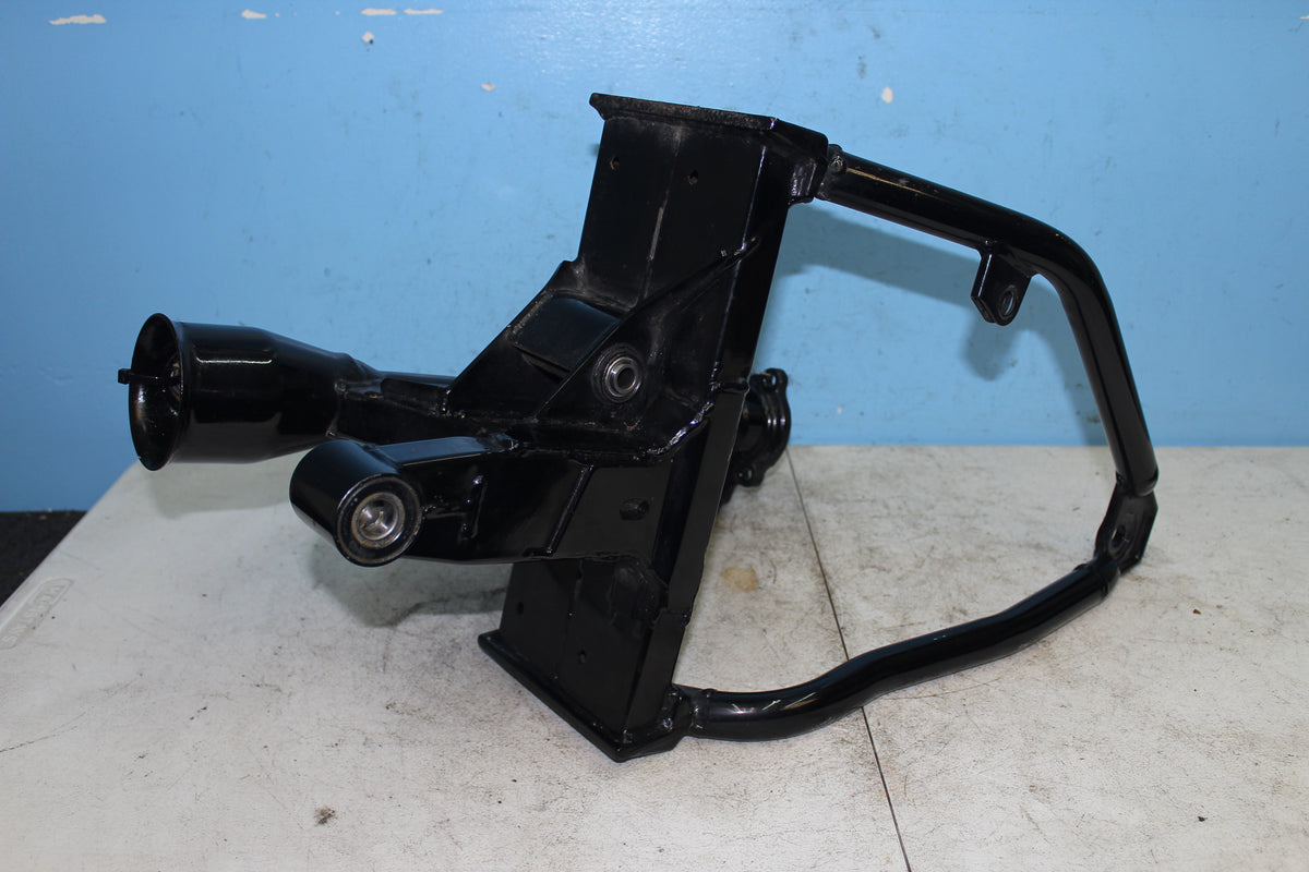 01-04 Suzuki Intruder Volusia VL800 OEM Swing arm Rear Swingarm