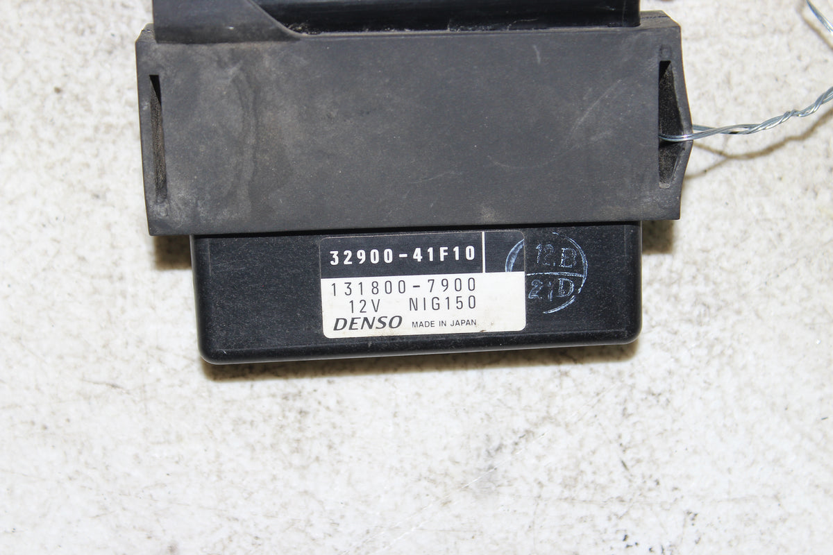 01-04 Suzuki Intruder Volusia VL800 Engine Control Module ECU CDI ECM Igniter