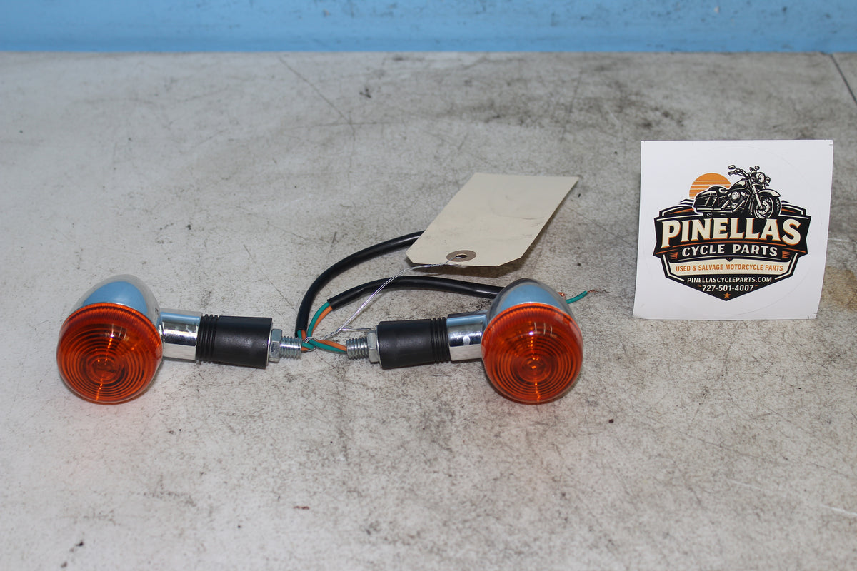 01-04 Suzuki Intruder Volusia VL800 Rear Turn Signal Blinker Light Left Right