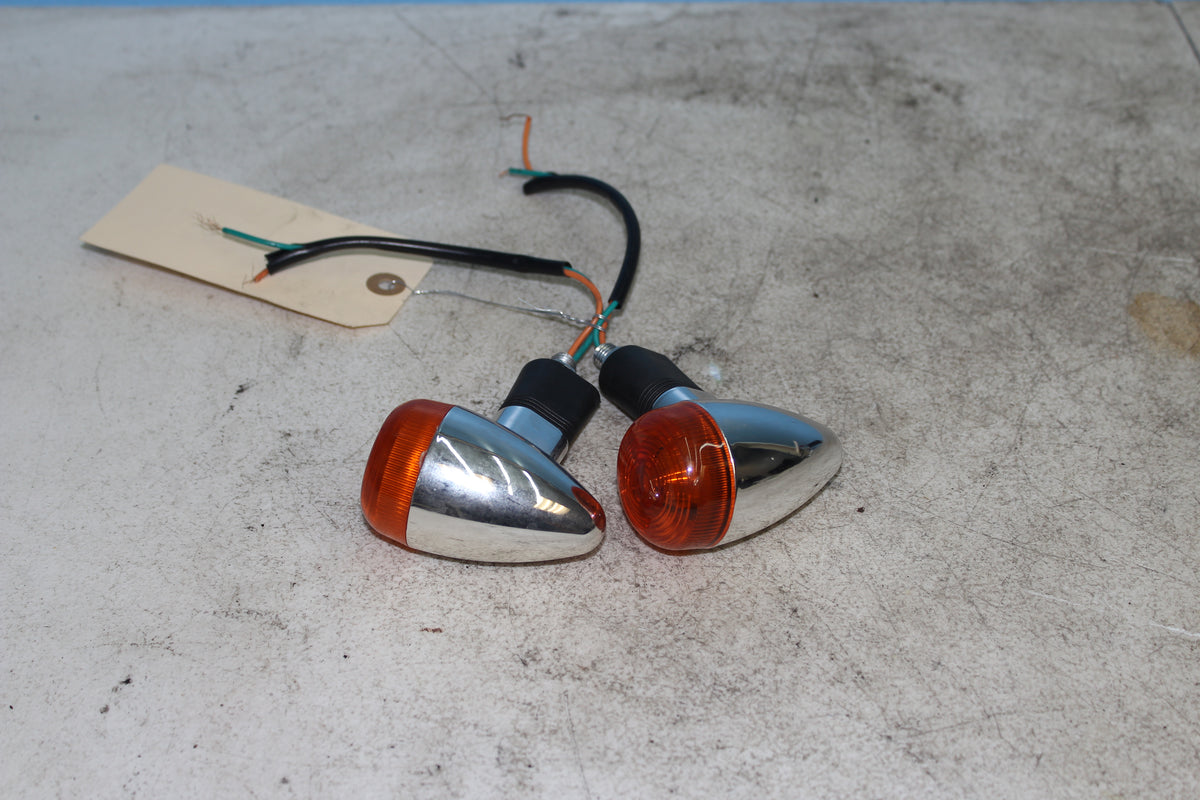 01-04 Suzuki Intruder Volusia VL800 Rear Turn Signal Blinker Light Left Right