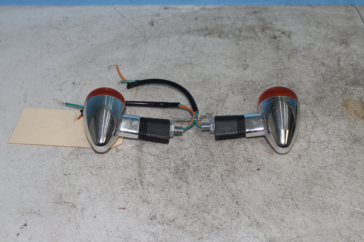 01-04 Suzuki Intruder Volusia VL800 Rear Turn Signal Blinker Light Left Right