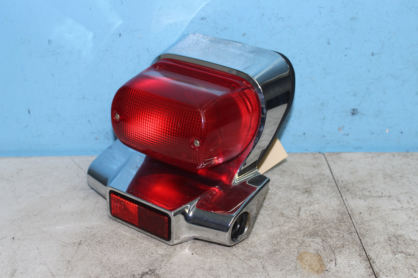 01-04 Suzuki Intruder Volusia VL800 OEM Rear Tail Brake Light Stop Lamp Lens