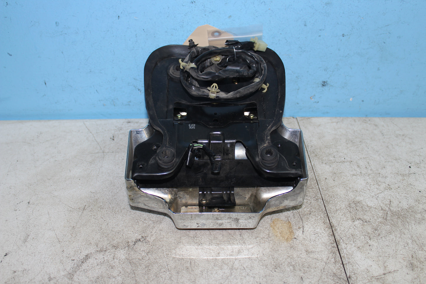01-04 Suzuki Intruder Volusia VL800 OEM Rear Tail Brake Light Stop Lamp Lens