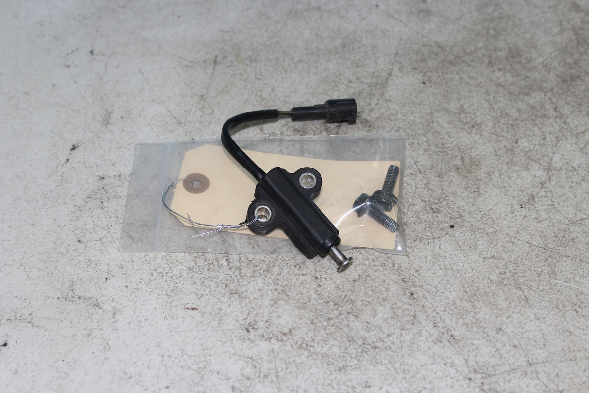 01-04 Suzuki Intruder Volusia VL800 OEM Kick Stand Sensor Kickstand 37840-41F02