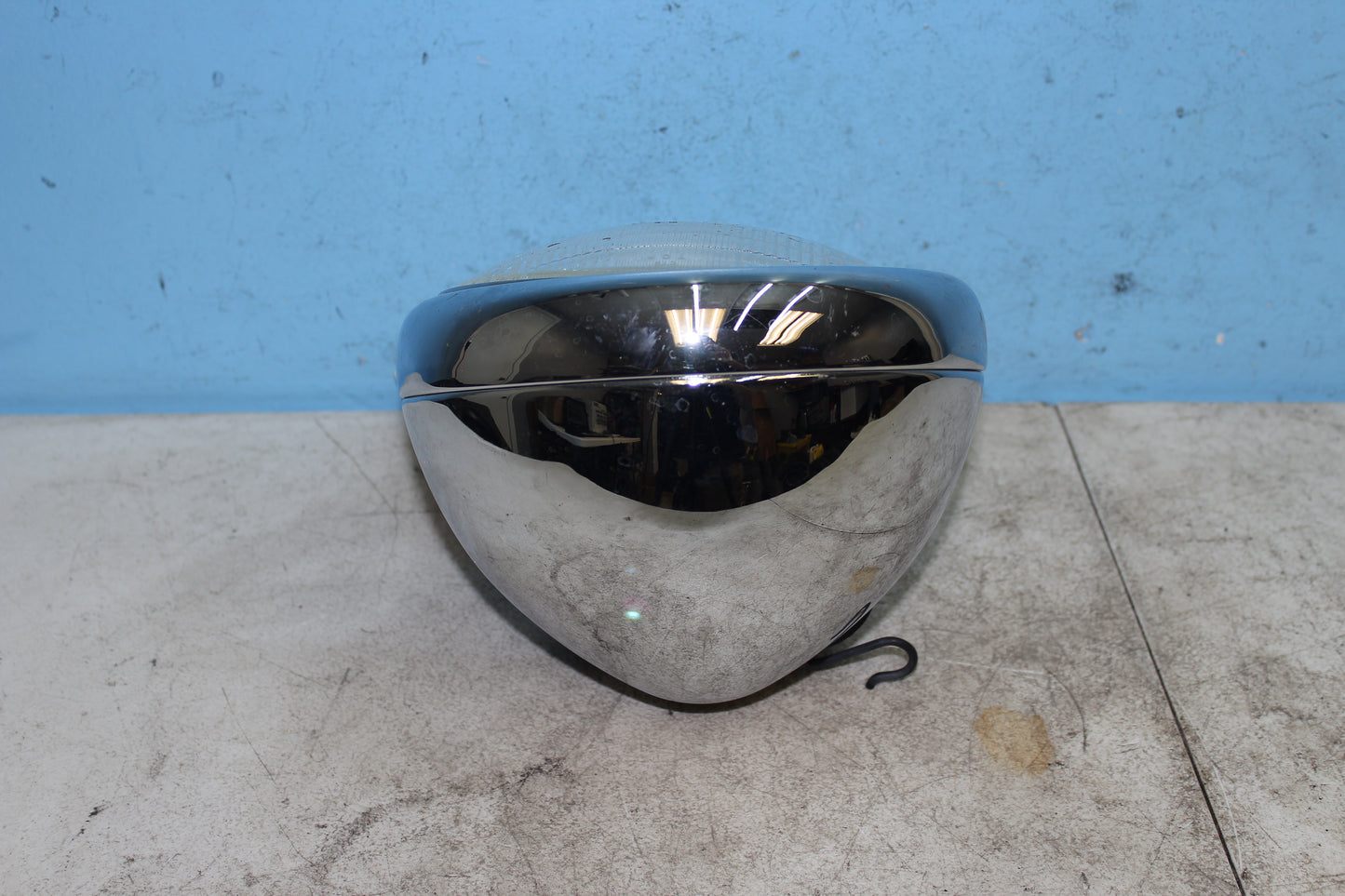 01-04 Suzuki Intruder Volusia VL800 OEM Headlight Lens Bucket Head Lamp