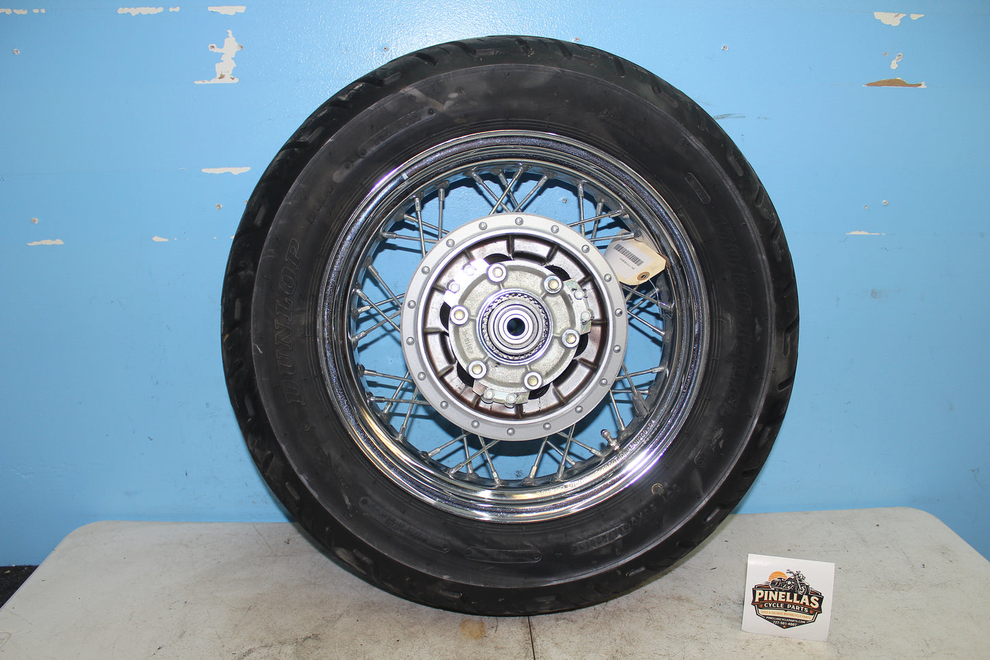 01-04 Suzuki Intruder Volusia VL800 Rear Wheel Rim Tire *STRAIGHT* 65311-41F00
