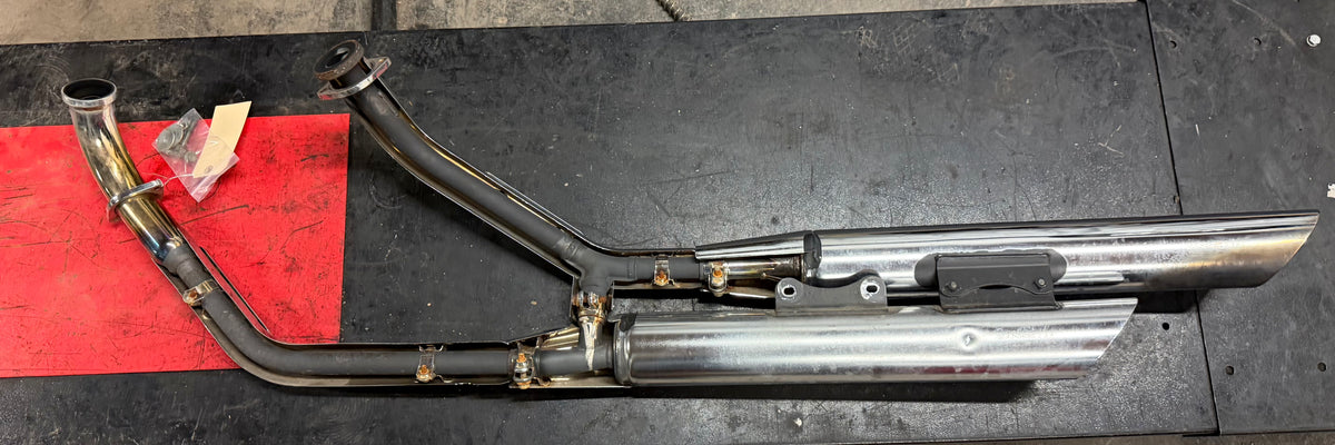 01-04 Suzuki Intruder Volusia VL800 OEM Exhaust NO BAFFLES *DMG*