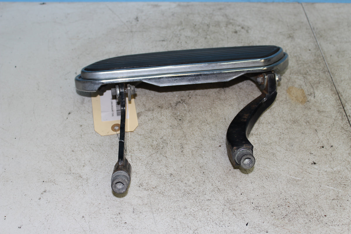 99-06 Harley Road King Custom FLHRSI Right Floorboard Driver Foot Rest Board