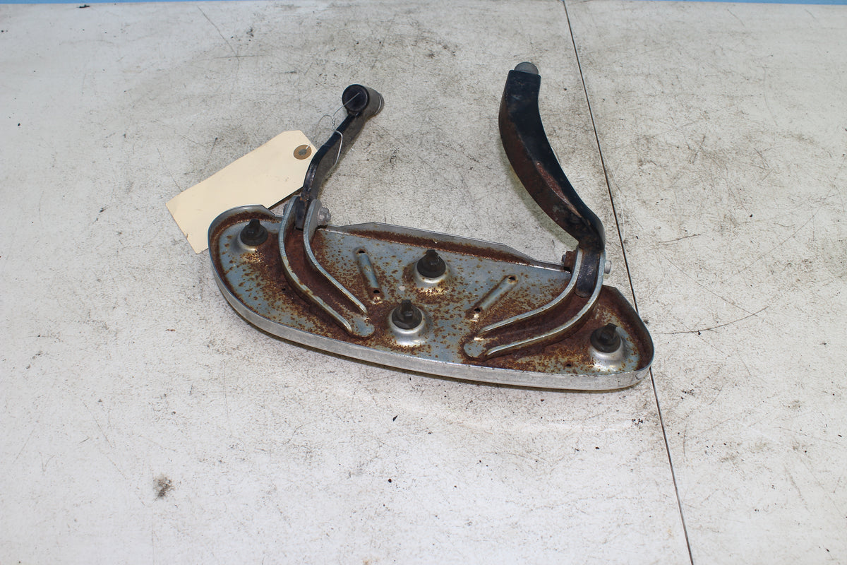 99-06 Harley Road King Custom FLHRSI Right Floorboard Driver Foot Rest Board