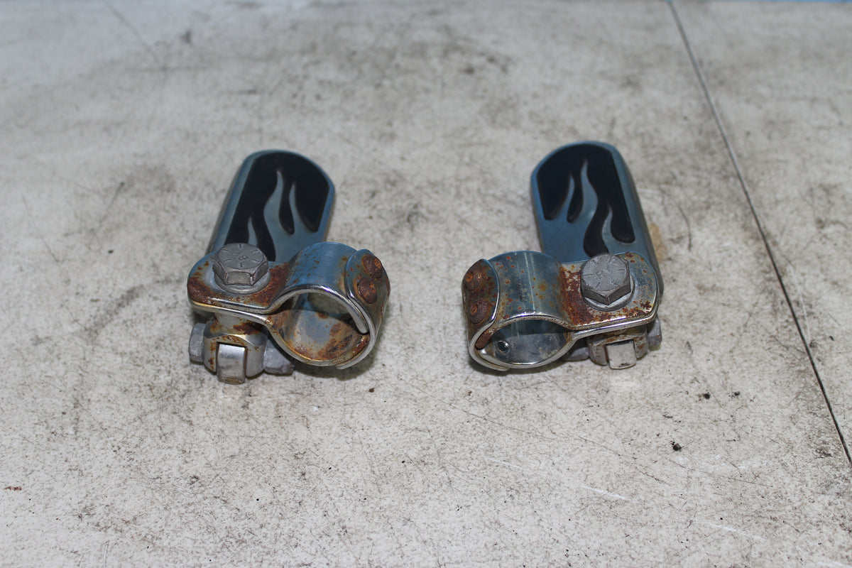99-06 Harley Road King Custom FLHRSI Highway Pegs Foot Rests Left Right