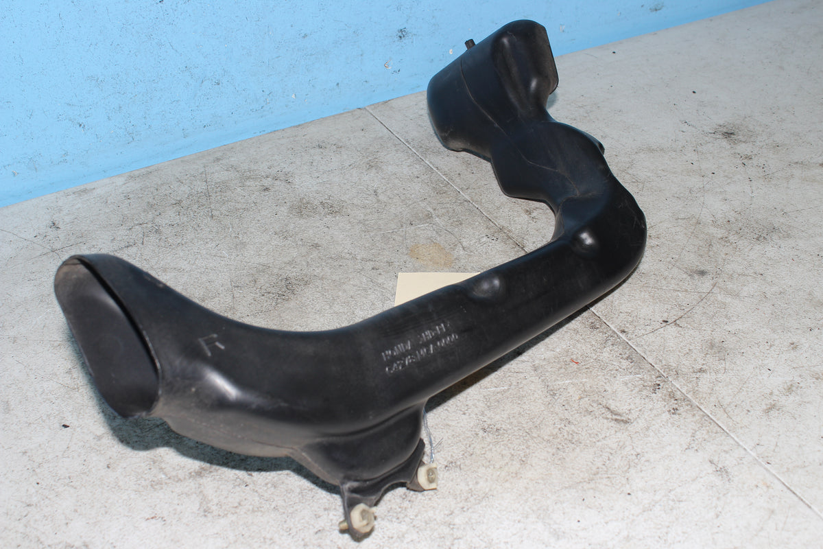 01-10 Honda Goldwing GL1800 Right Side Air Duct Intake Lower Tube 64278-MCA-0000