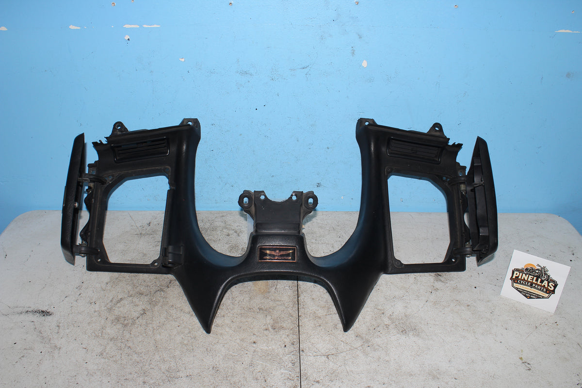 01-10 Honda Goldwing GL1800 Upper Shelter Top Front Dash Cover Cowl Lid