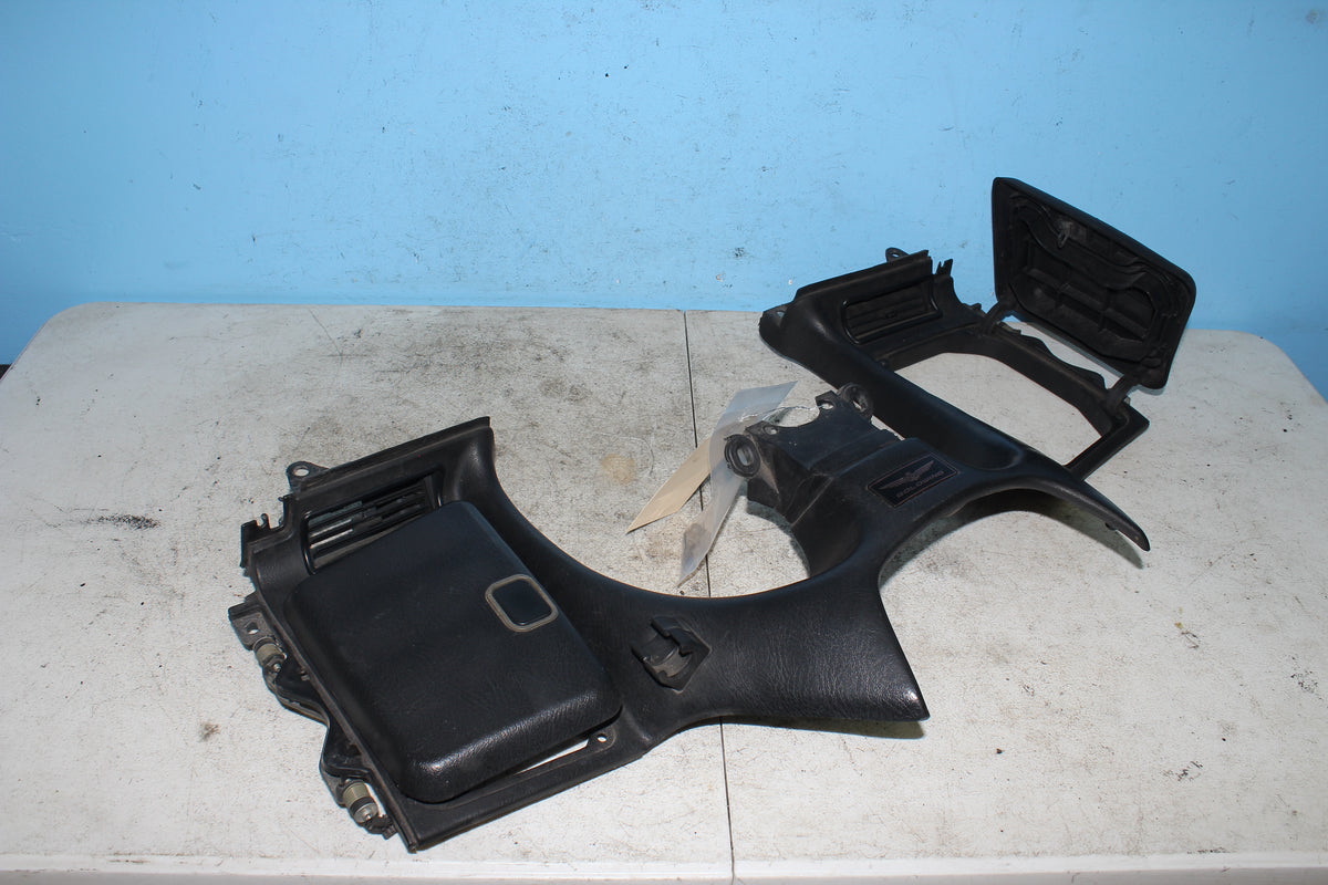 01-10 Honda Goldwing GL1800 Upper Shelter Top Front Dash Cover Cowl Lid