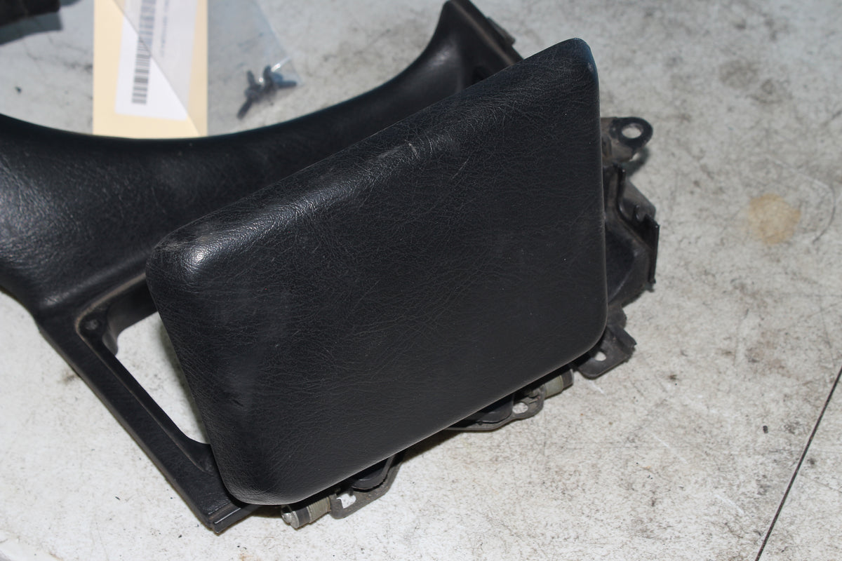01-10 Honda Goldwing GL1800 Upper Shelter Top Front Dash Cover Cowl Lid