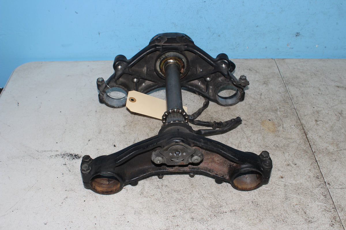 01-10 Honda Goldwing GL1800 Triple Tree Steering Stem Fork Clamp Upper Lower