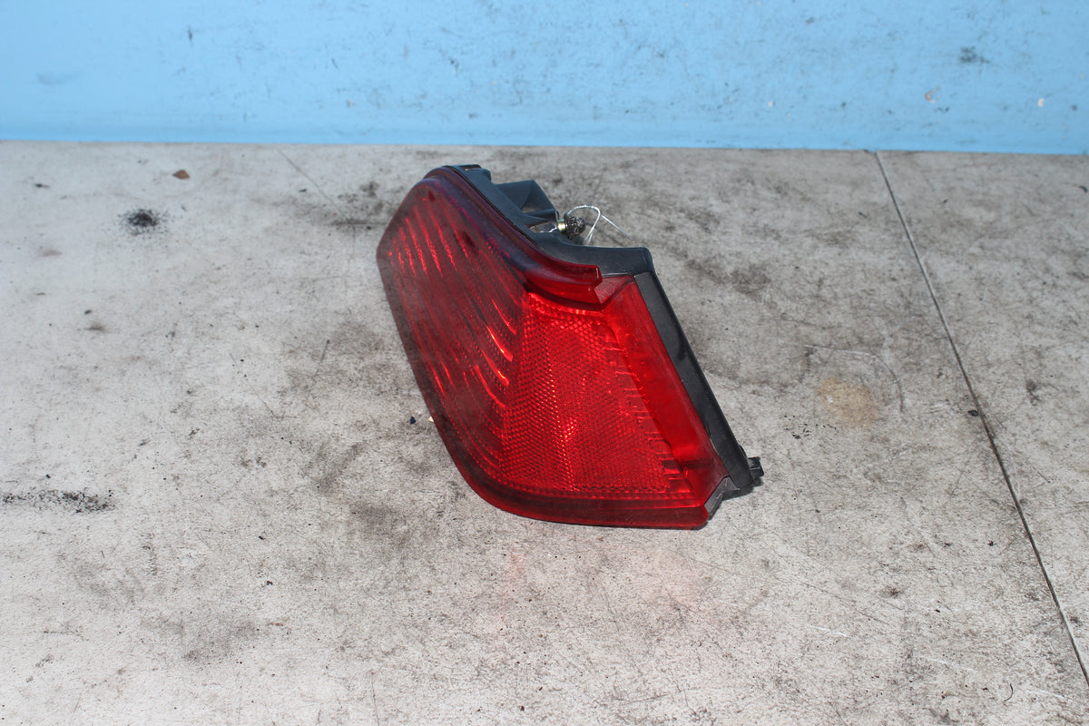 01-05 Honda Goldwing GL1800 Tail Light Right Trunk Rear Brake Lamp