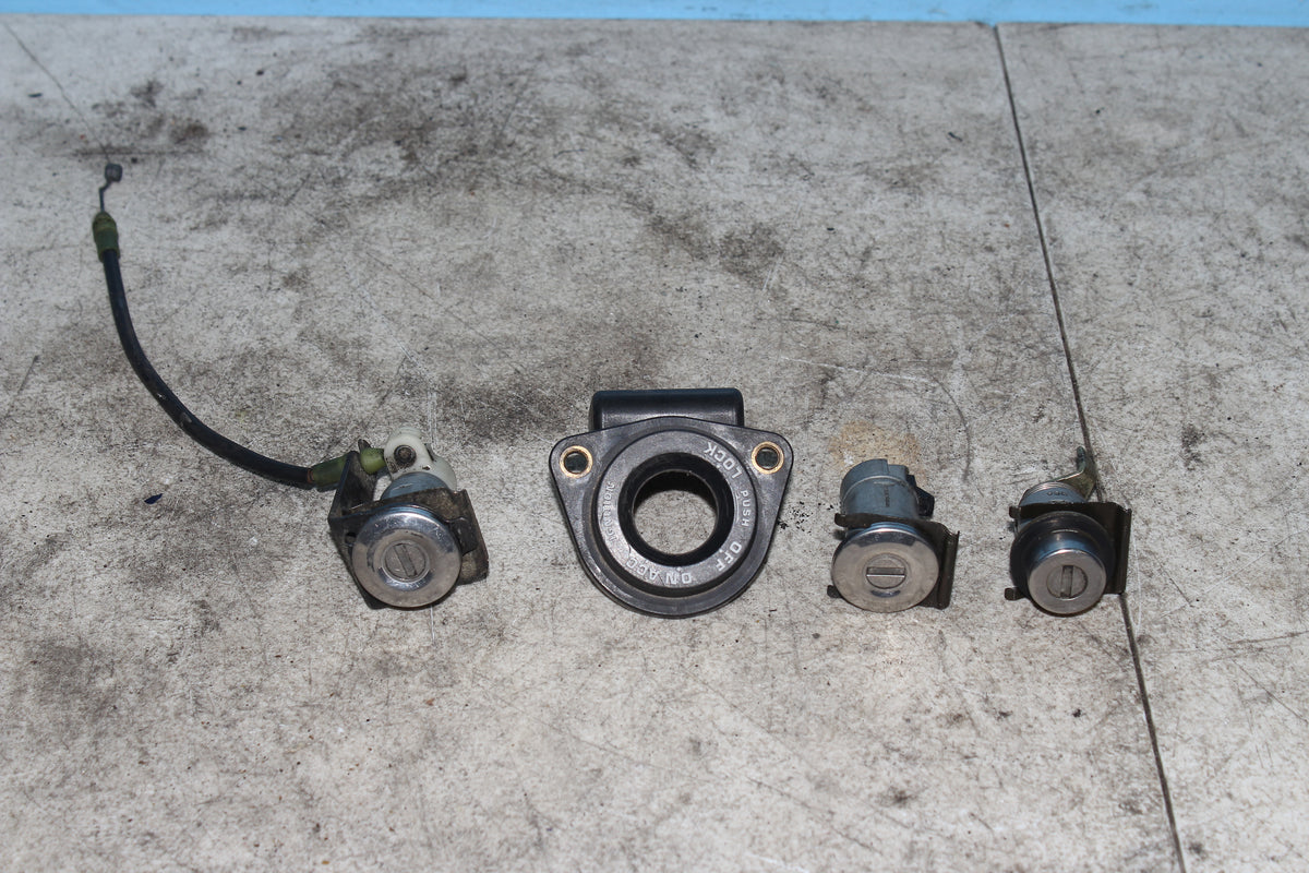 01-05 Honda Goldwing GL1800 Ignition Switch Lock Set Saddlebag Trunk Gas w Key