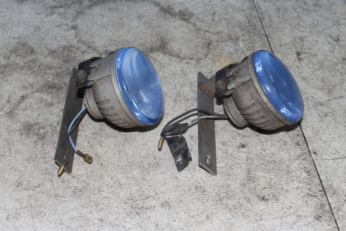 01-05 Honda Goldwing GL1800 Fog Light Lamp Blue Lens Left Right Mount Bracket
