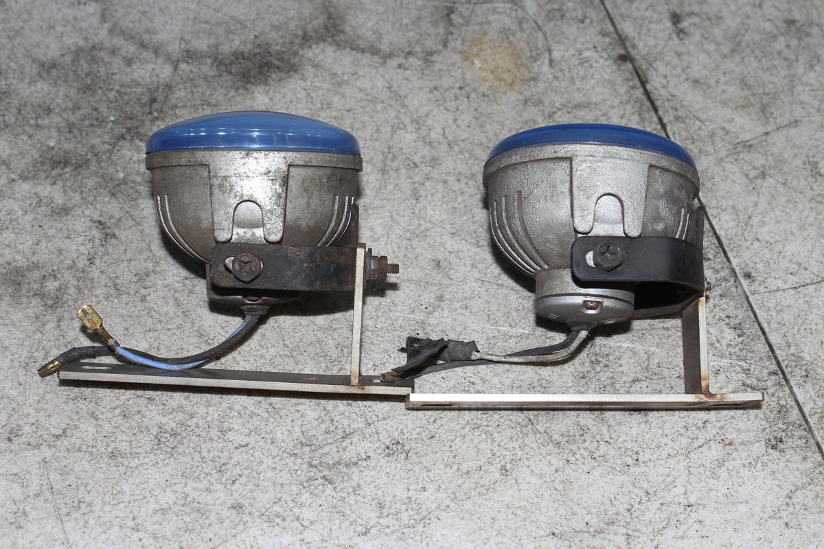 01-05 Honda Goldwing GL1800 Fog Light Lamp Blue Lens Left Right Mount Bracket
